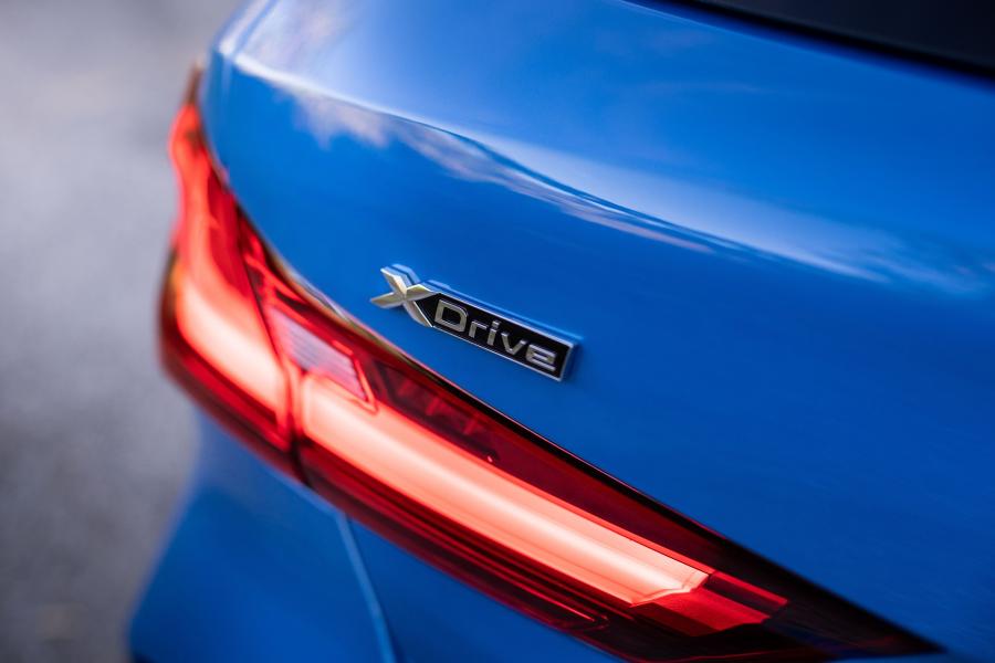 Логотип BMW 120d M Sport xDrive (F40) 2019 года  (WW) (фото 40 из 40)